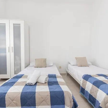 ¡a Pie De Todo Luz Balcon Y Playa En Tossa Apartment Tossa de Mar