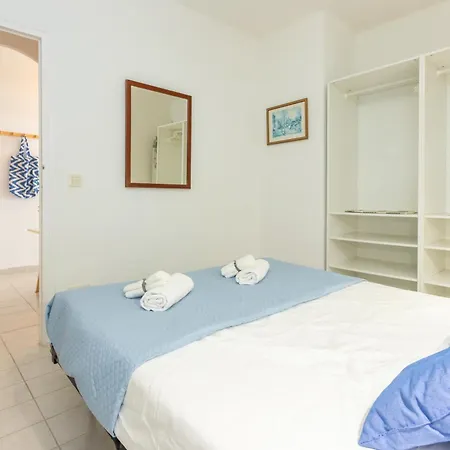 A Pie De Todo, Luz, Balcon Y Playa En Tossa 滨海托萨