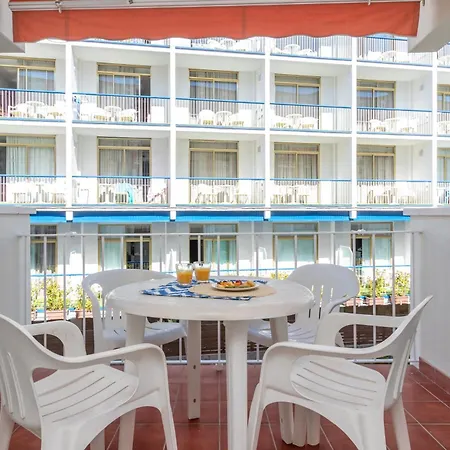 아파트 A Pie De Todo, Luz, Balcon Y Playa En Tossa